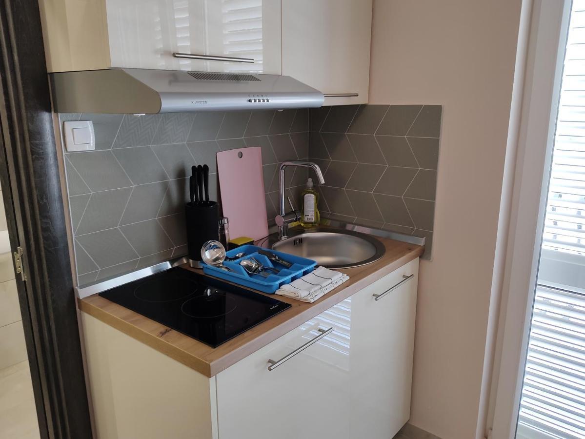 Josipa 1 Apartment ซริกเวนิซา ภายนอก รูปภาพ