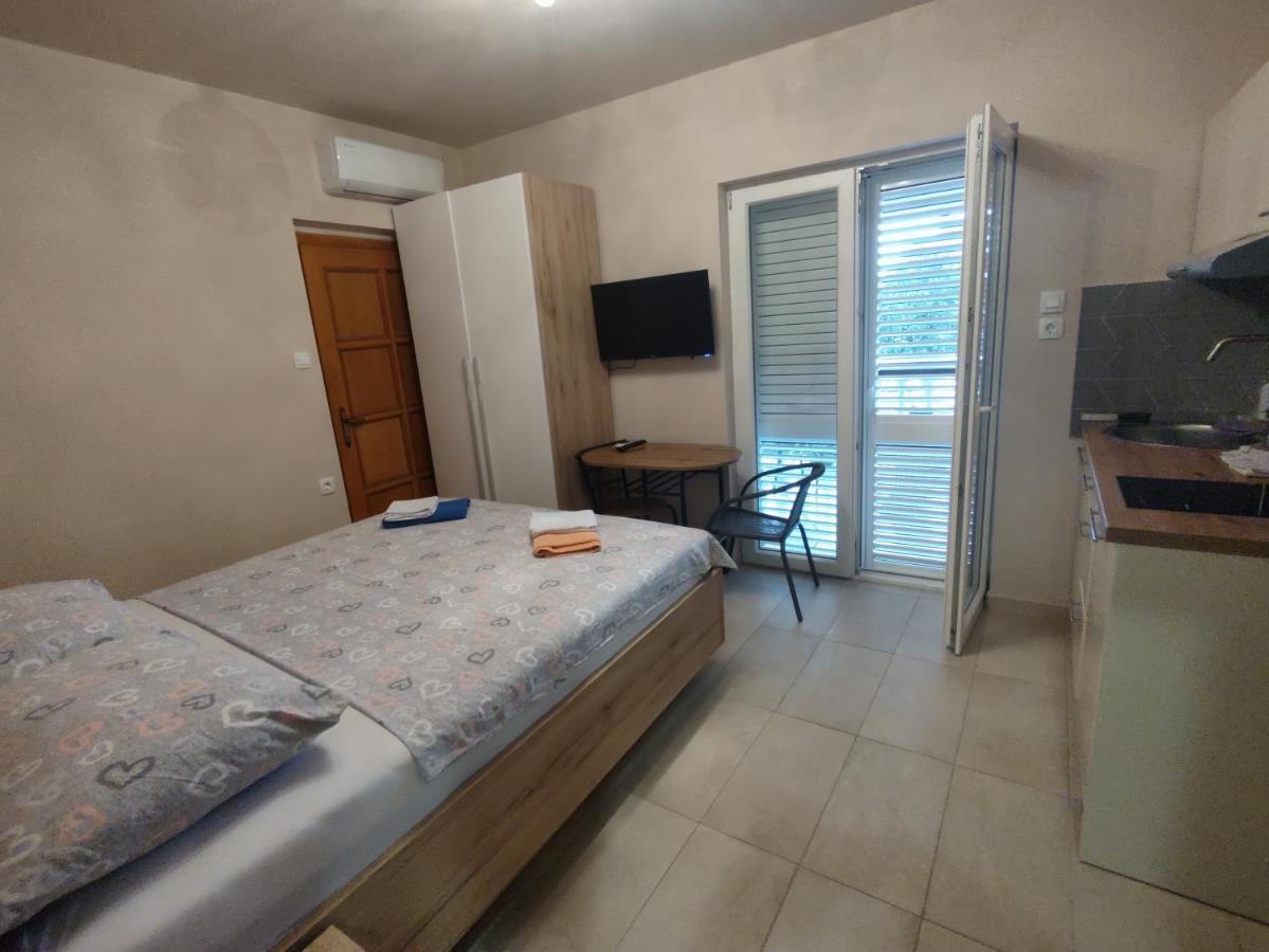 Josipa 1 Apartment ซริกเวนิซา ภายนอก รูปภาพ