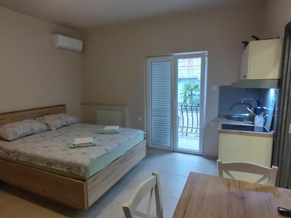 Josipa 1 Apartment ซริกเวนิซา ภายนอก รูปภาพ