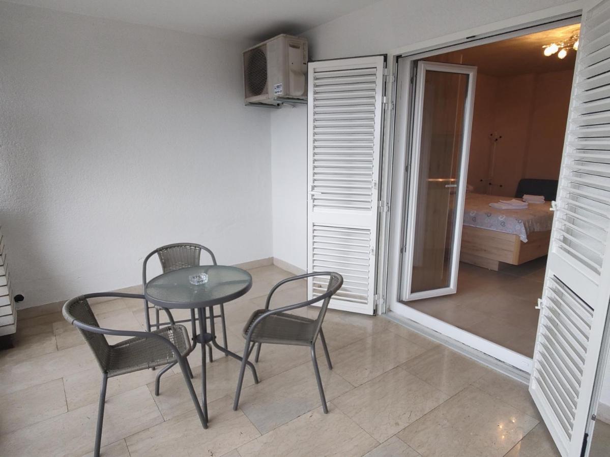 Josipa 1 Apartment ซริกเวนิซา ภายนอก รูปภาพ