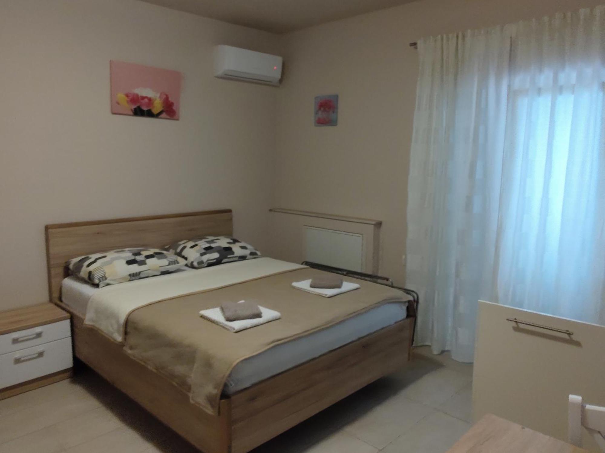 Josipa 1 Apartment ซริกเวนิซา ภายนอก รูปภาพ