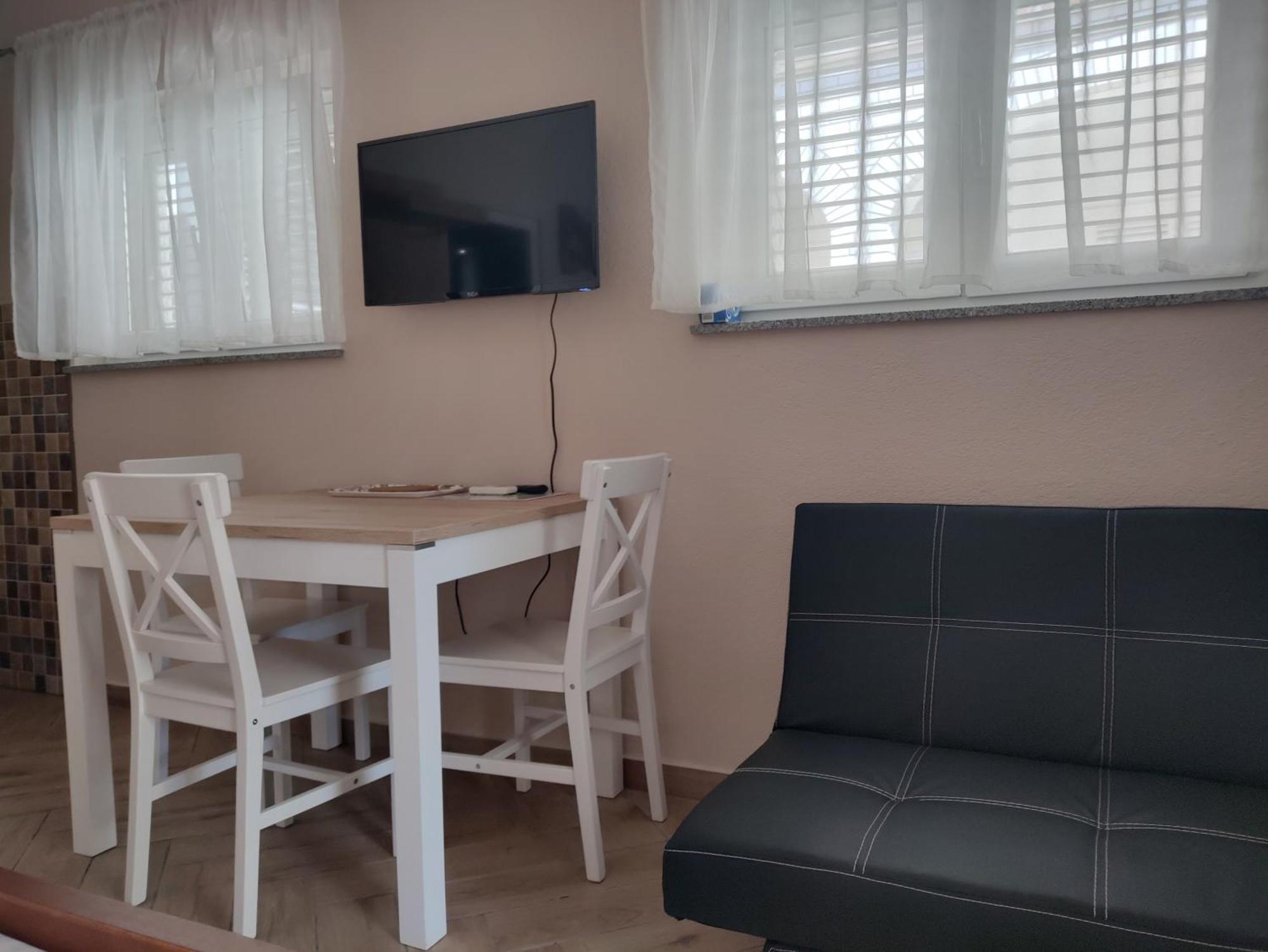 Josipa 1 Apartment ซริกเวนิซา ภายนอก รูปภาพ